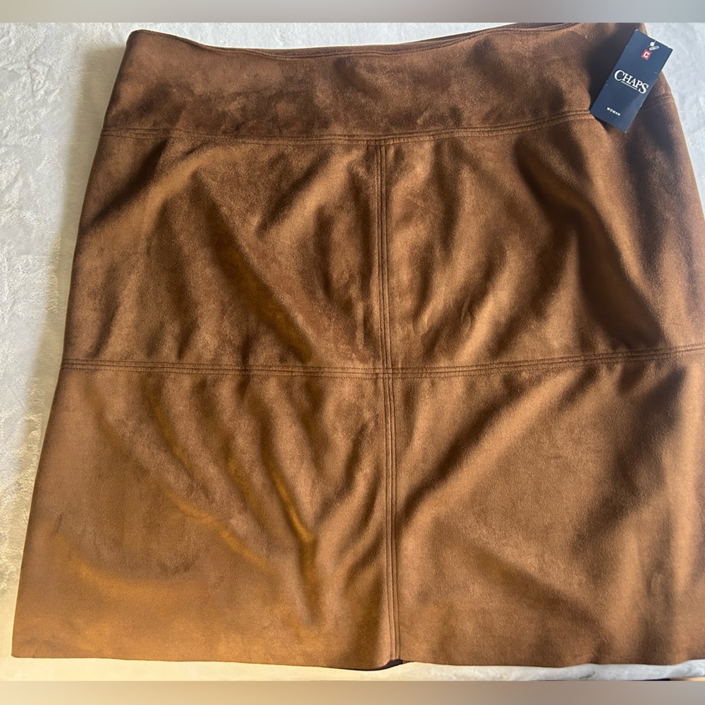 Chaps NWT brown faux suede skirt size W24